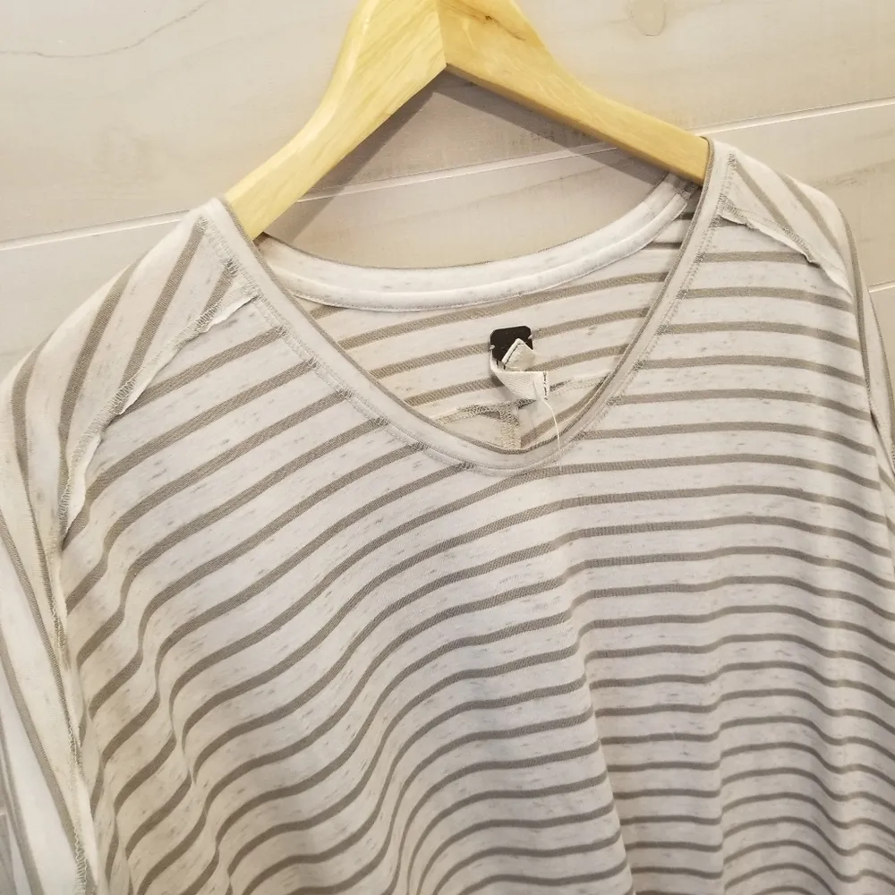 {XS} Free People Striped Cropped Top - Image 2