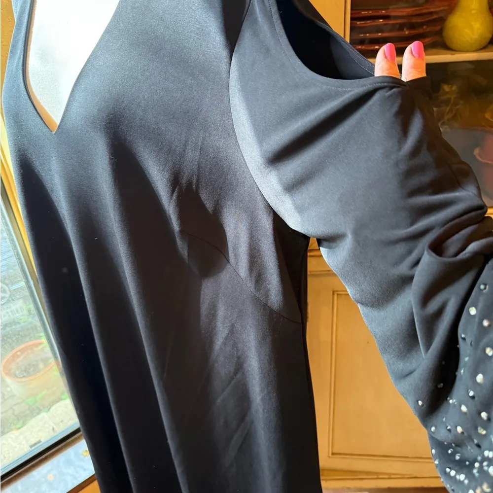 Jessica Howard with Embellished Details - Image 4