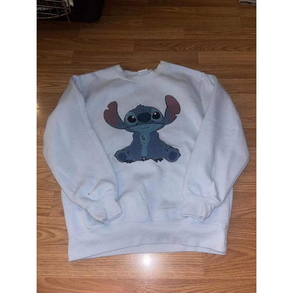 Disney Lilo & Stitch Sweatshirt Size Small - Image 2