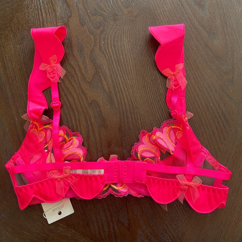 NWT For Love and Lemons Graphic Hearts Bra XXS - Image 4
