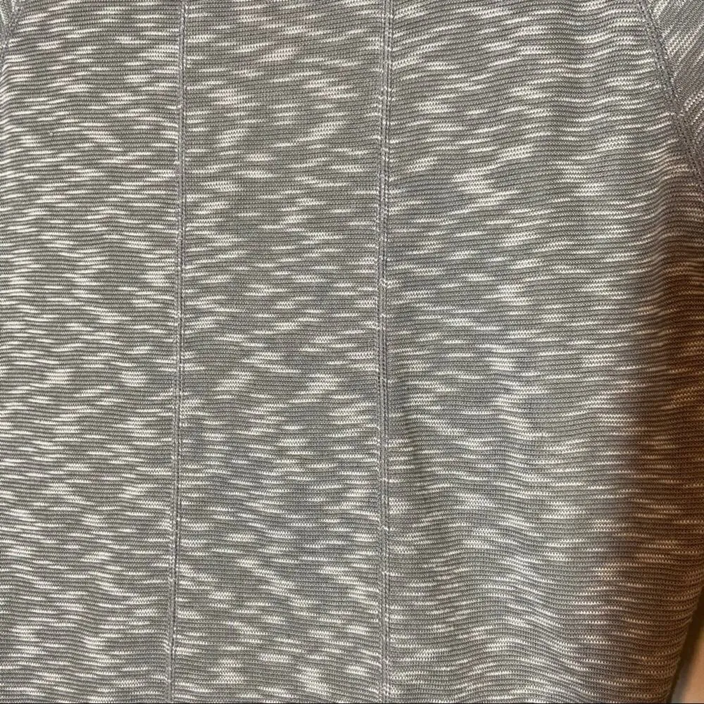 Marmot Base Layer Shirt Long Sleeve Women's Heather Gray Medium - Image 3