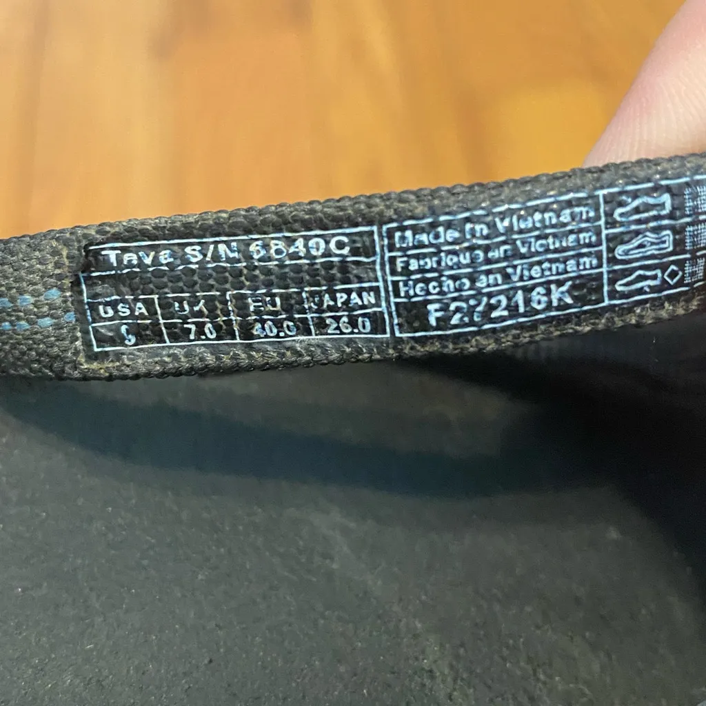 Women's‎ Black Teva Olowahu Flip-Flops Sandals 6840C Size 9 - Image 2