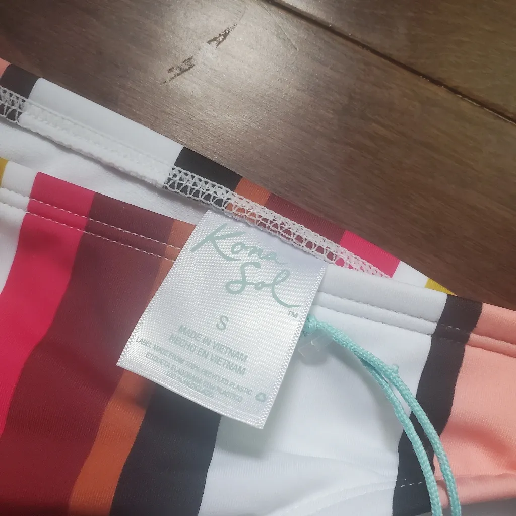 Kona sol bikini buttoms size small new with tags from target. Pink, brow… - Image 3