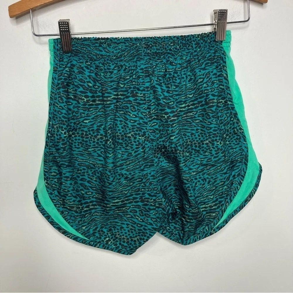 Nike dri fit running shorts‎ size XS - Image 3