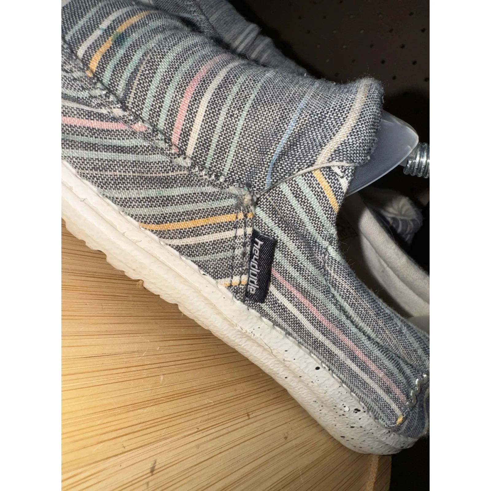 Hey Dude Misty Chambray Stripes Blue‎ Loafer Shoe Comfort Academia Casual Size 6 - Image 3