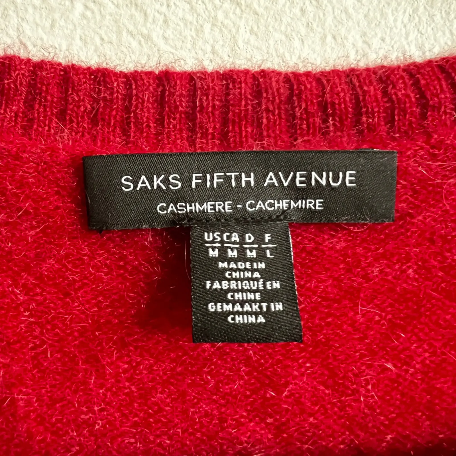 Saks Fifth Avenue Women's Sleeveless 100% Cashmere Sweater Vest Red Size Small - Image 3