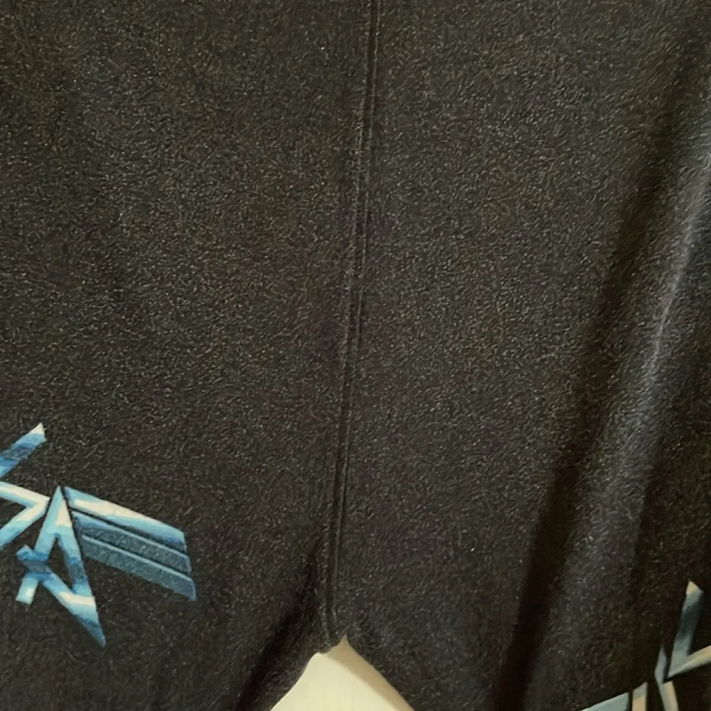 LULAROE “ONESIZE” faded black leggings‎ blue & white USA logo. - Image 4