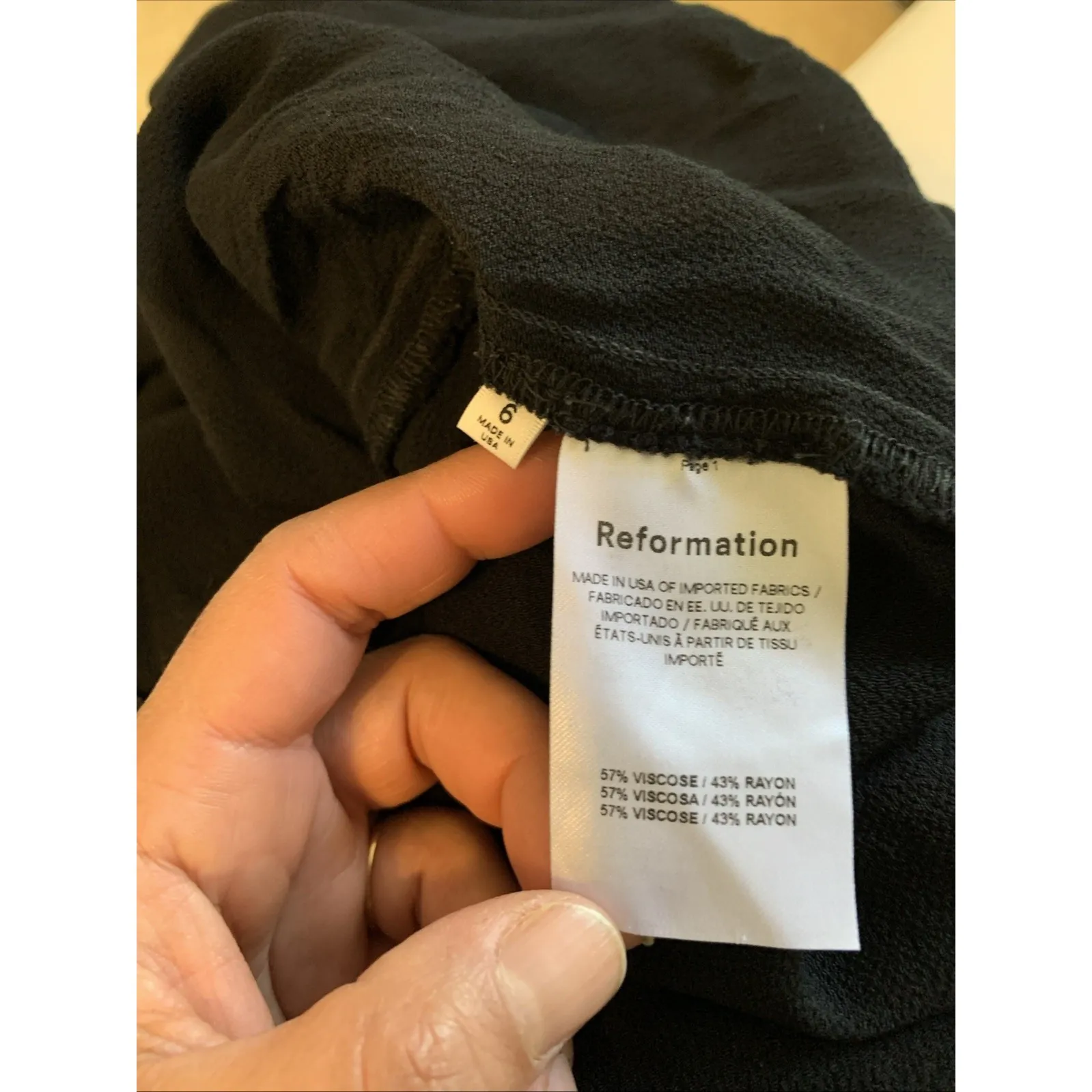 Reformación Dress Size 6 Color Black  open on the side - Image 6