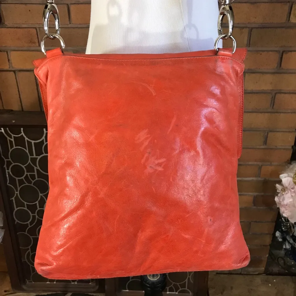 MAURIZIO TAIUTI ORANGE LEATHER CROSSBODY MESSENGER PURSE - Image 4