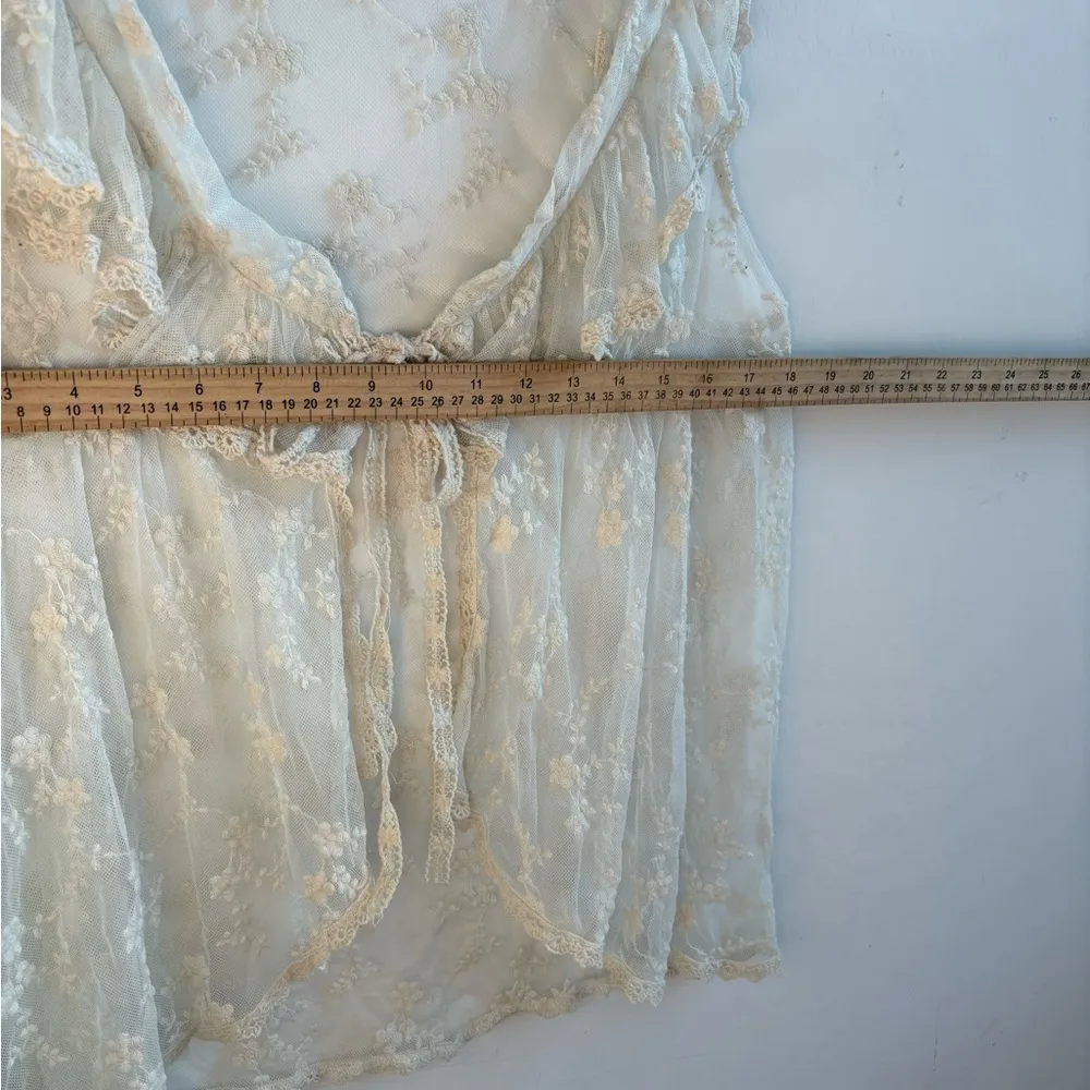 Rue21 Women's Embroidered Lace Best/ Cardigan Size XL In Cream Color - Image 3