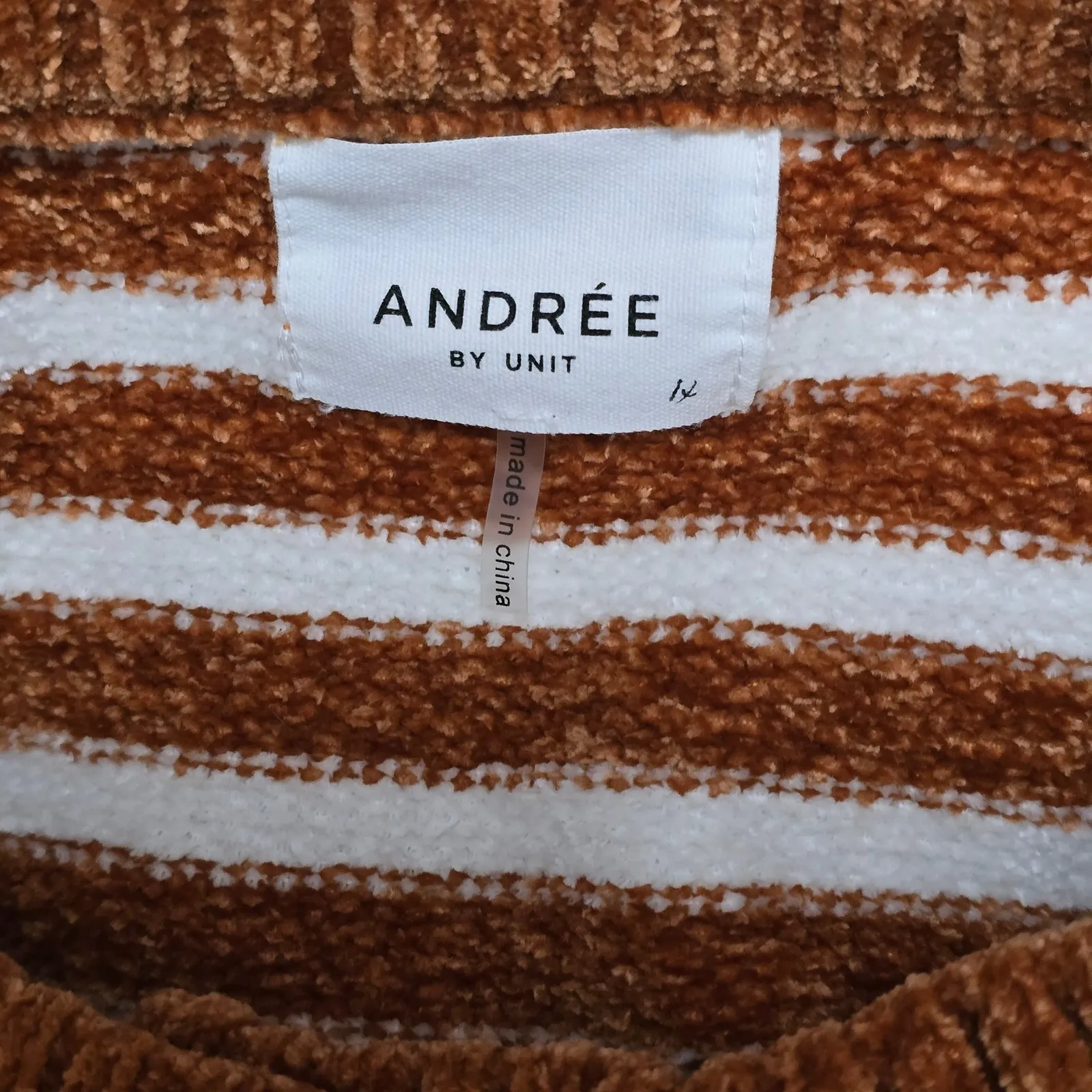 ANDRÉE BY UNIT Brown White Stripe Chenille Henley Sweater Plus Size 1X - Image 6