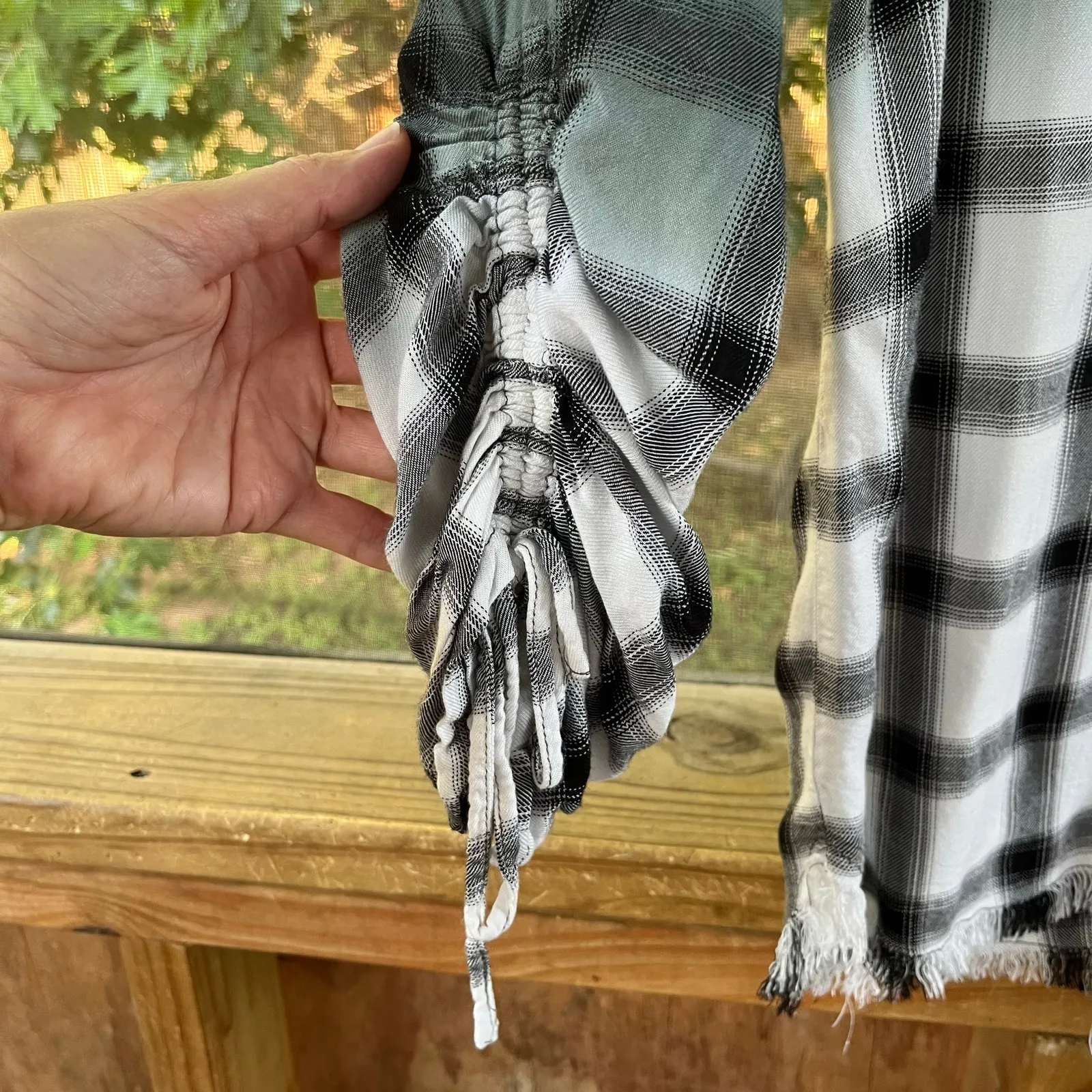 Dear John Women's Green And White Ombre Button Down Shirt Size L - Image 3