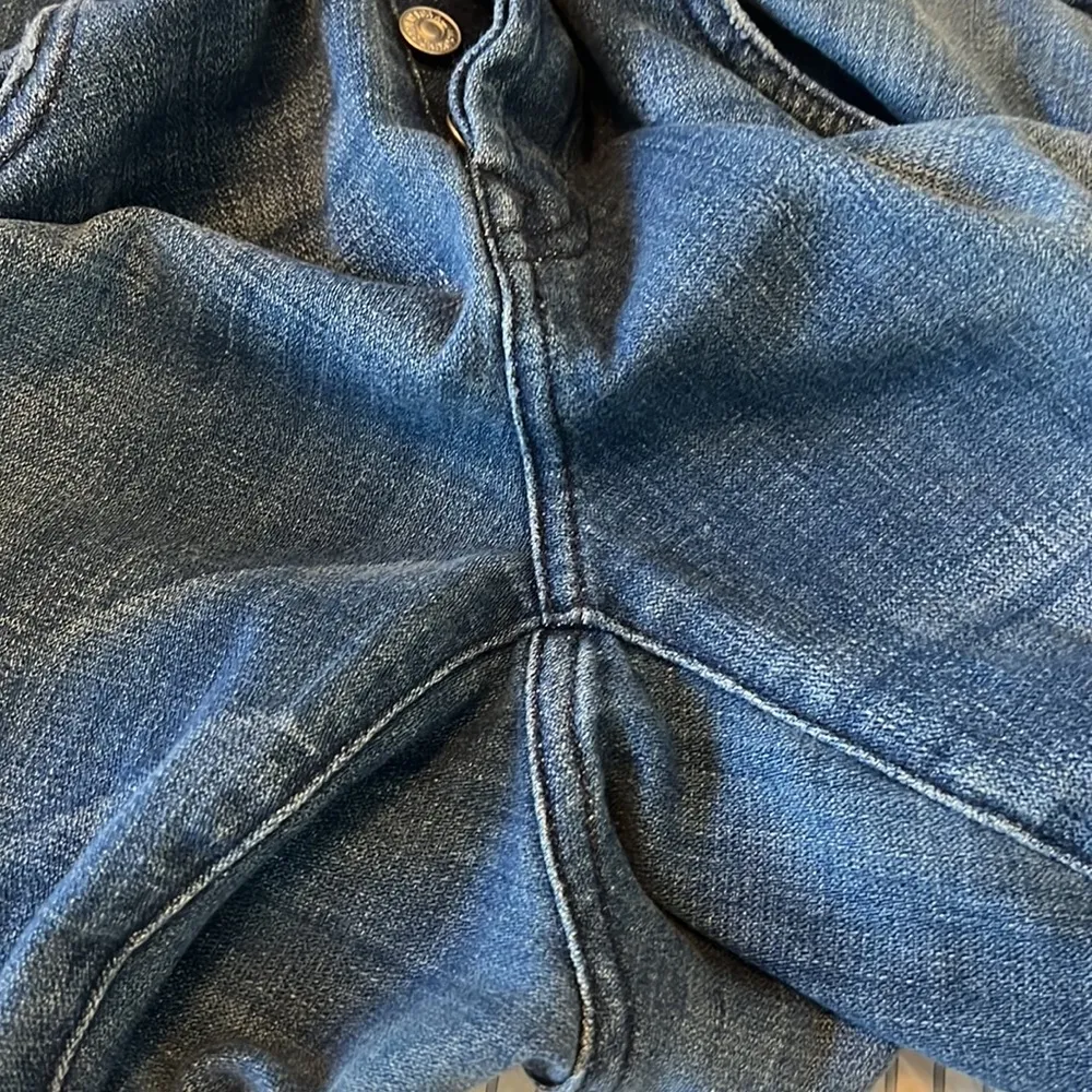 7 for all Mankind Josefina Skinny Boyfriend Size 28 - Image 8