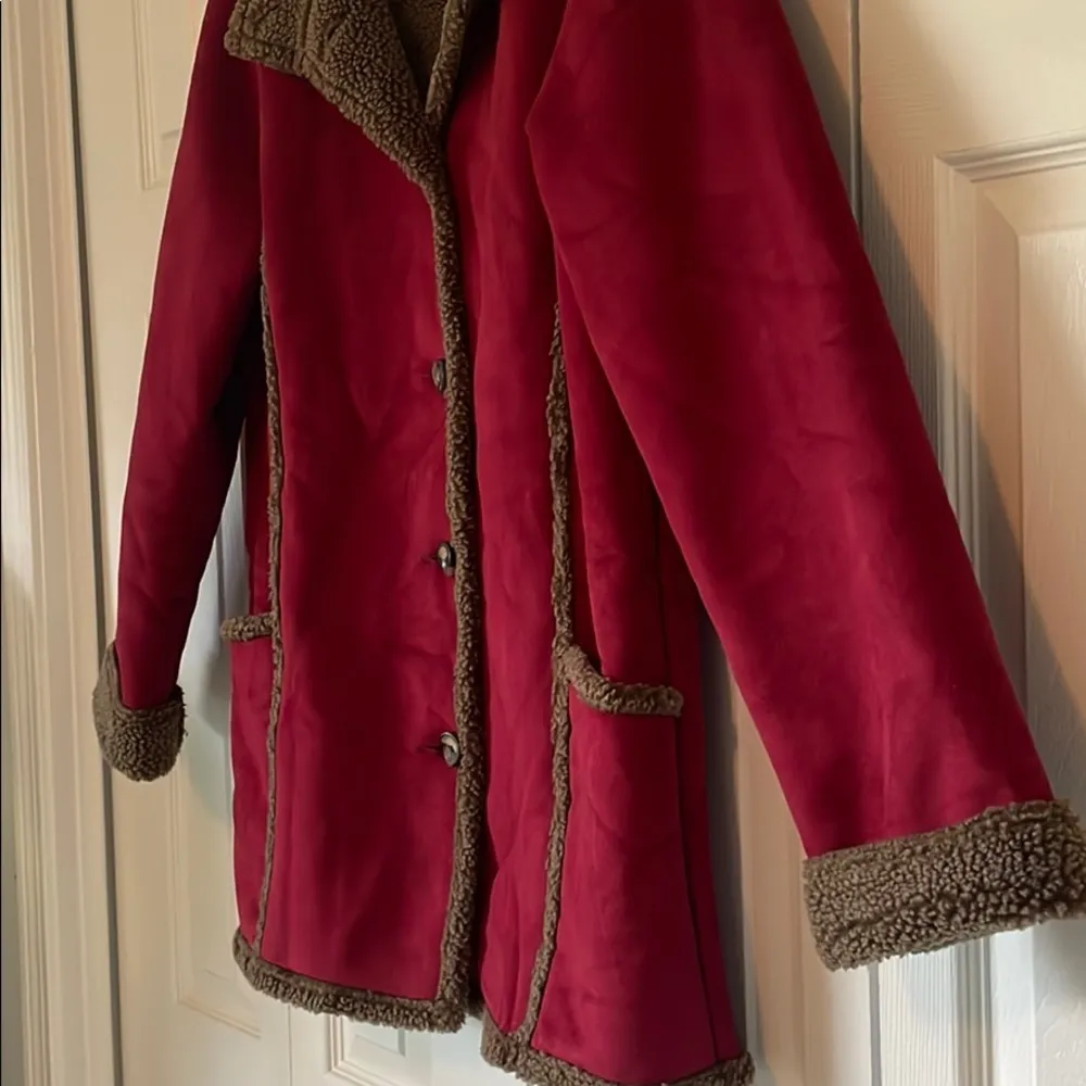 L.L. Bean Maroon Sherpa Coat - Image 5