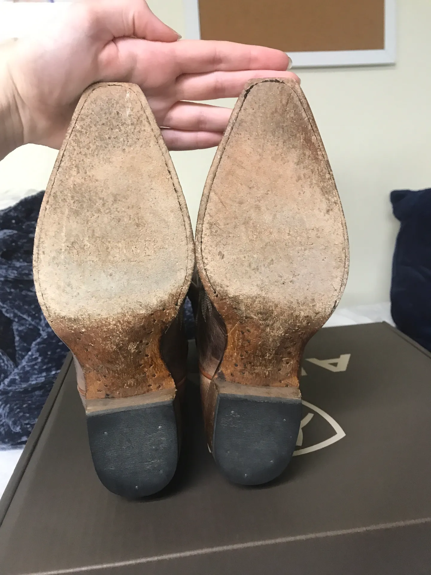 Cowboy Boots Brown Size 7.5 - Image 3