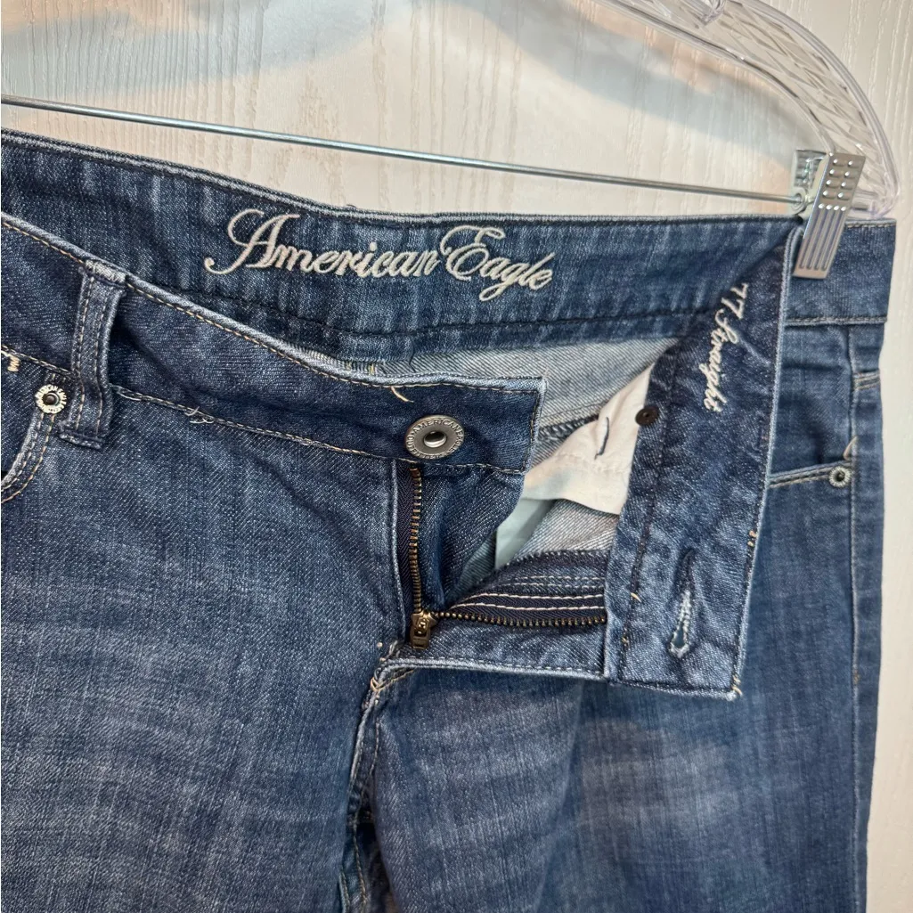 American Eagle Low Rise Women's Classic Blue Straight Leg Jeans Size 10 Long - Image 3