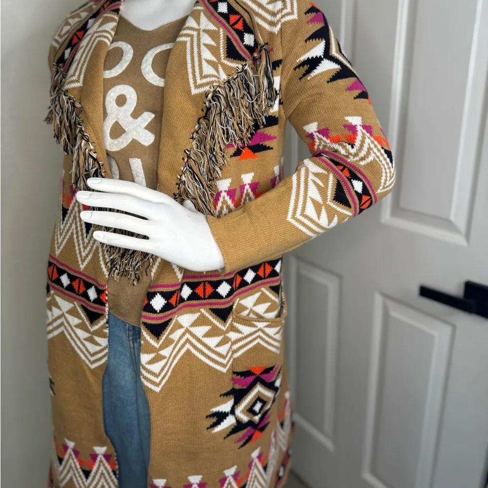 Chaser Tan and Pink Cardigan with Geometric Patterns - Image 2