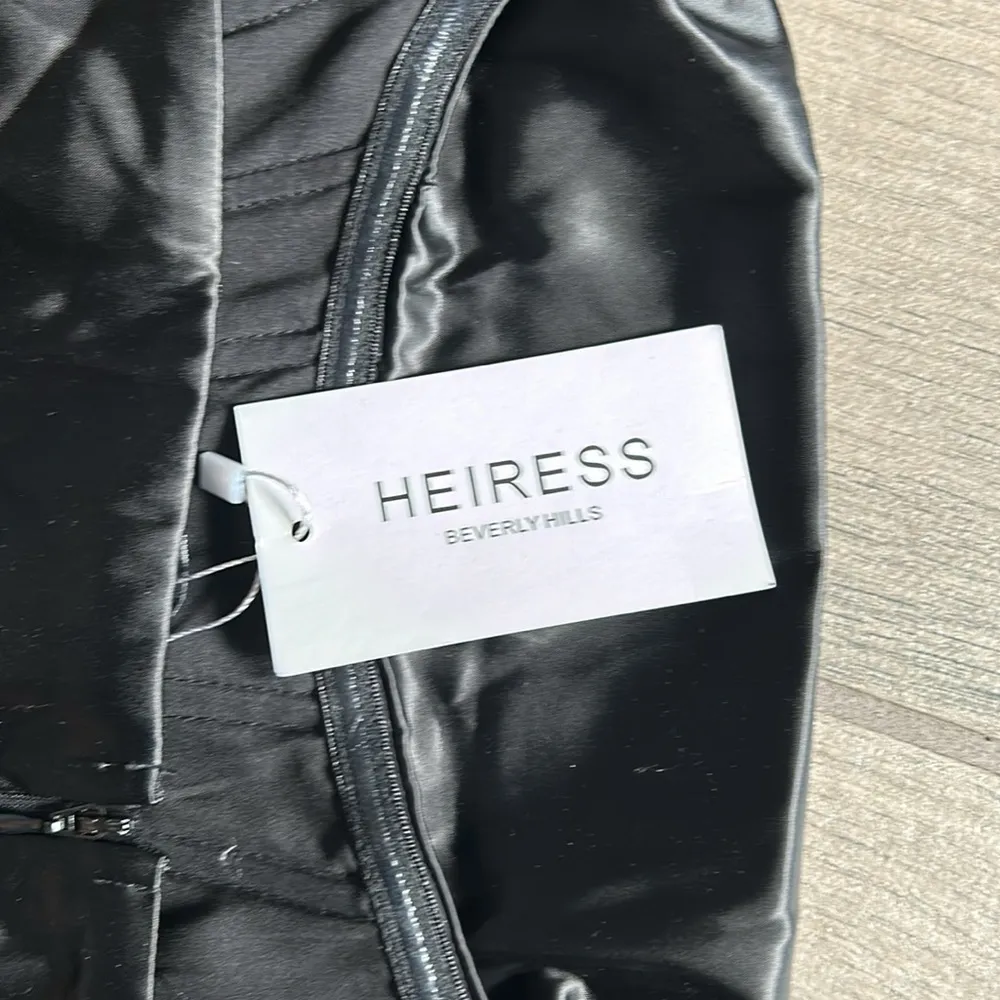 Heiress Beverly Hills silky corset top in black - Image 4