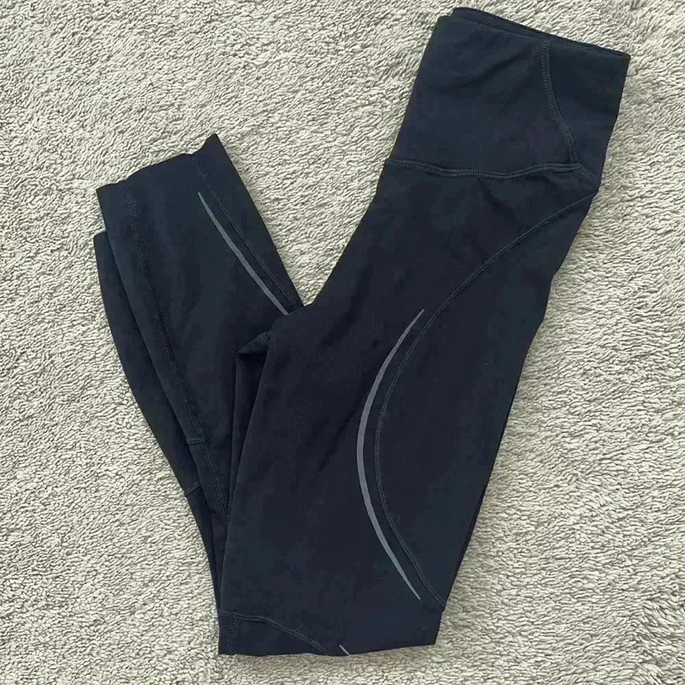 Lululemon Base Pace High-Rise Reflective Crop Legging 23" - Image 5