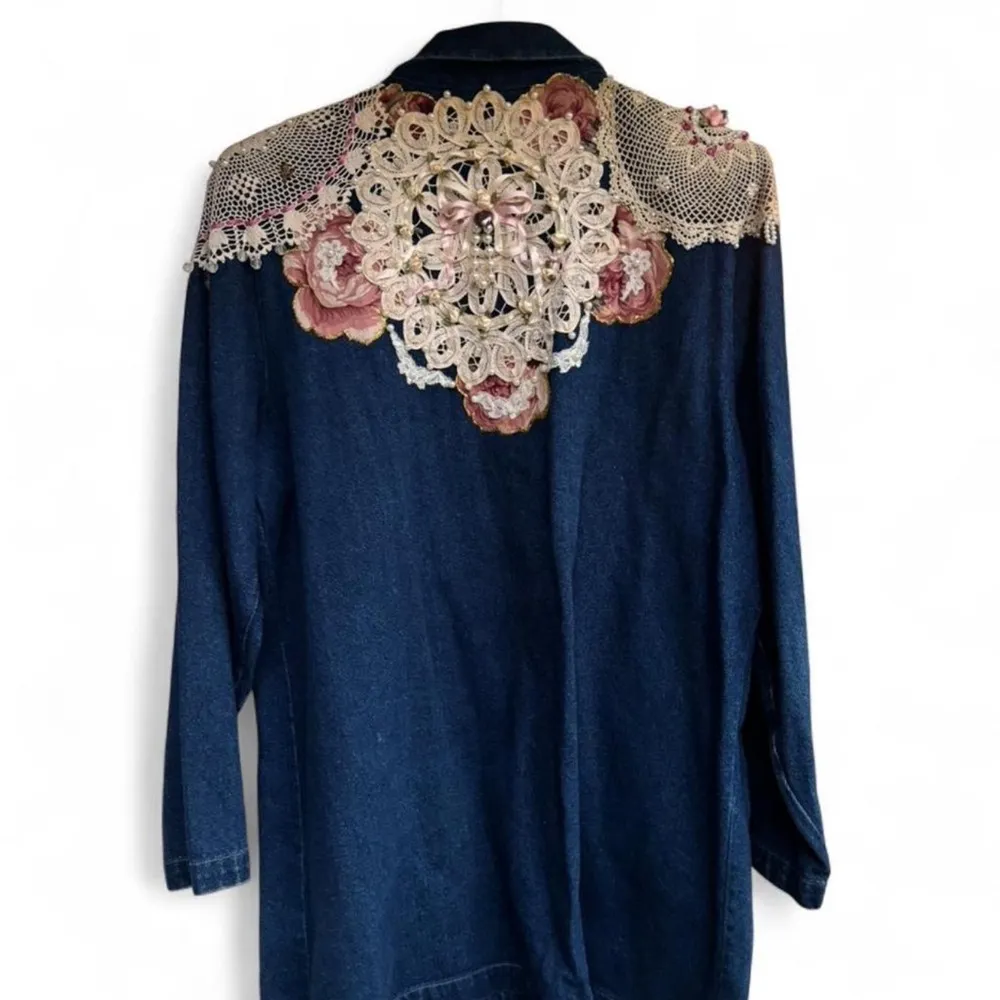 Eclectic Grandma Blazer with Doily Details Blue Size M - Image 5