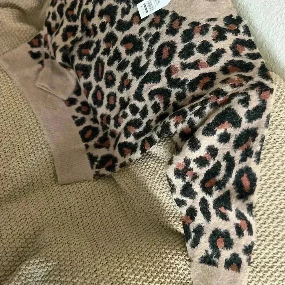 Time and Tru Women's Eyelash Pullover Sweater size large SUPER SOFT - Image 6