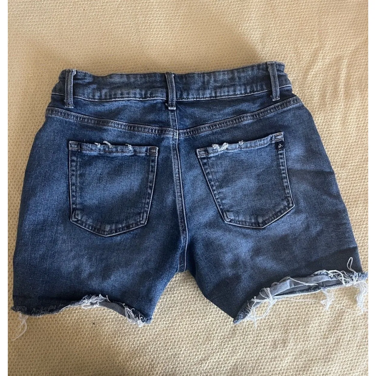 Maurices Denim Shorts Size 12 Blue Patches Raw Hem Mid-rise - Image 2