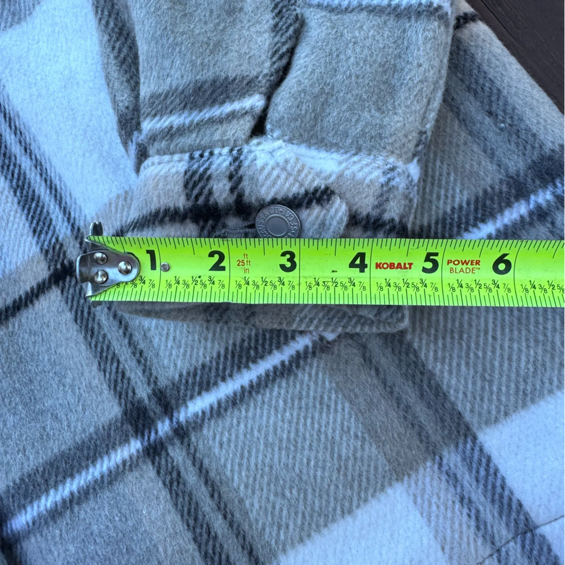 Vintage Levi's Flannel Quilted Shacket - Image 4