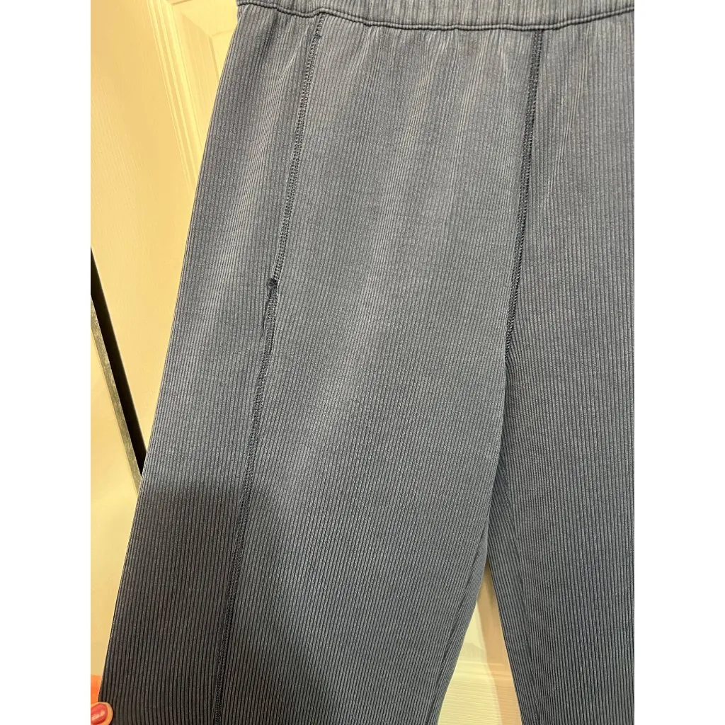 Lululemon Ribbed Softstreme Knit Wide - Image 2