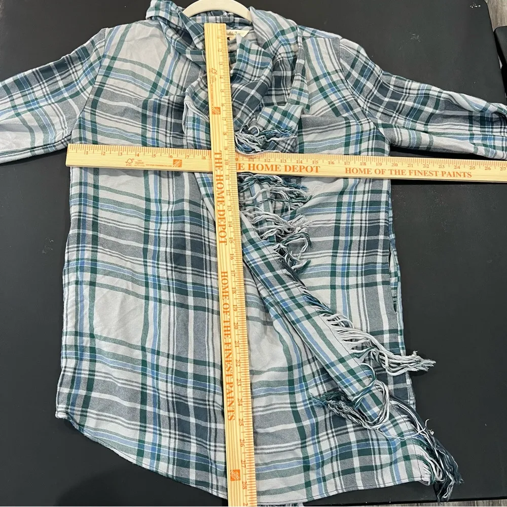 Matilda Jane Form A Line Blue Gray Plaid Fringe Flannel Shawl Jacket w/Pockets - Image 8