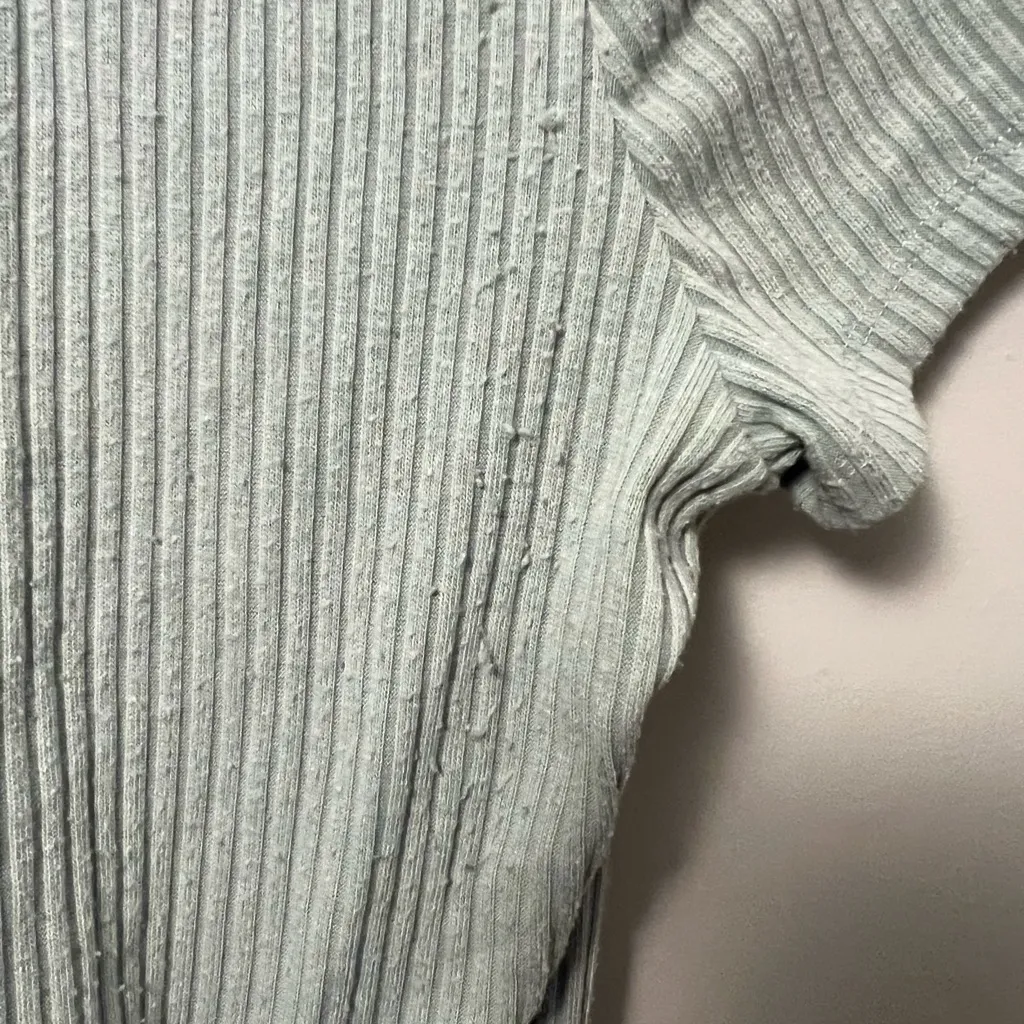 Women's Ribbed Knit Top - Light Green - Image 3