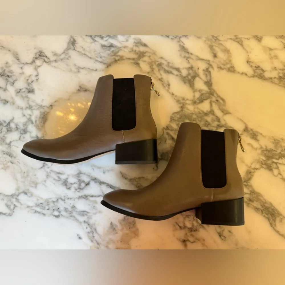 New Sam Edelman Jodpher Stone Leather Chelsea Boot - 9 - Image 6