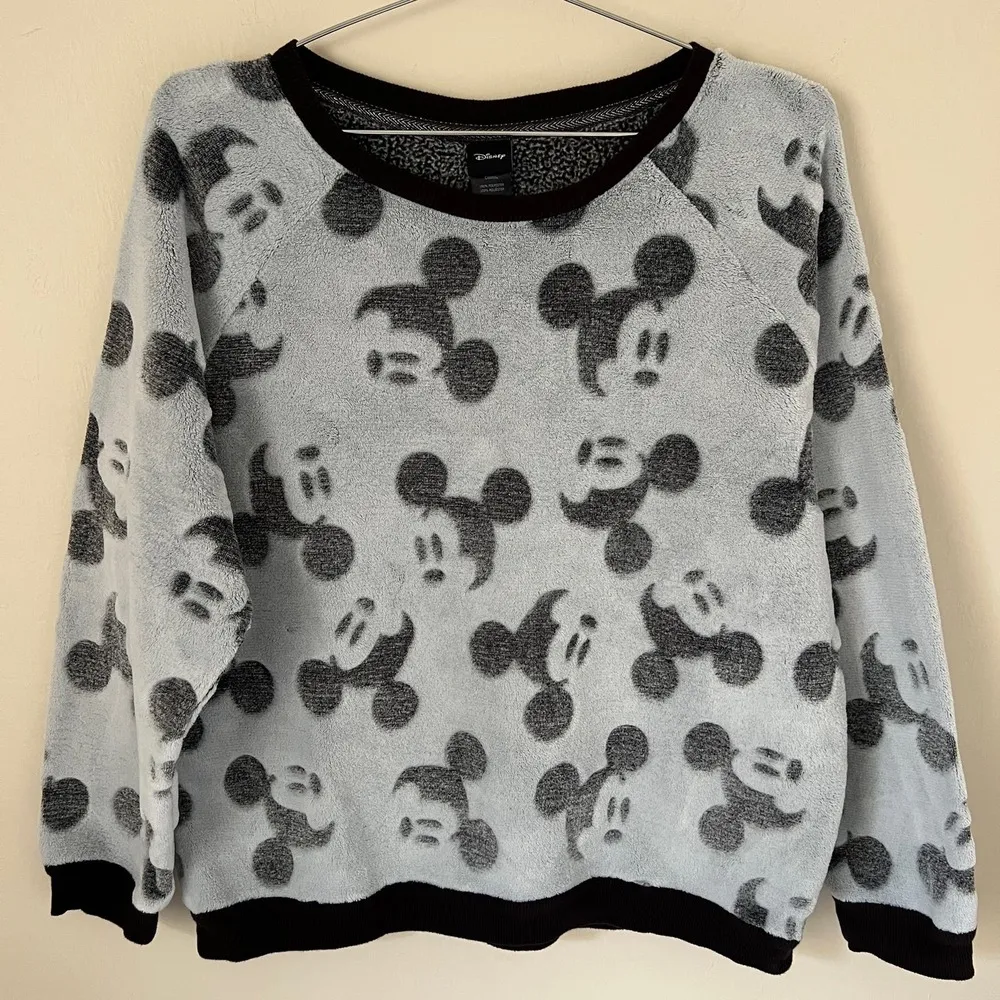 Disney Mickey Mouse Cozy Fleece PJ Sweatshirt Top Lounge Sleepwear Size Large - Image 2
