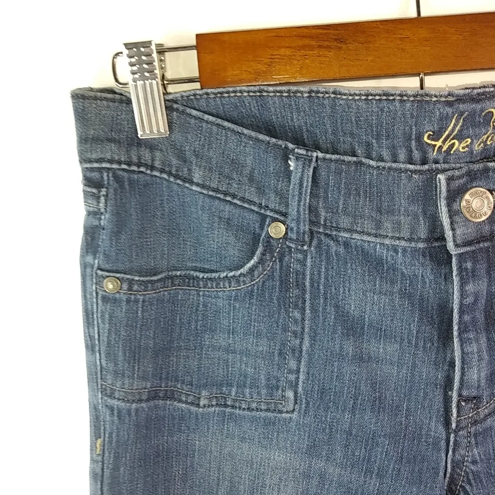 The Diva Old Navy 6 Dark Wash Jeans - Image 4