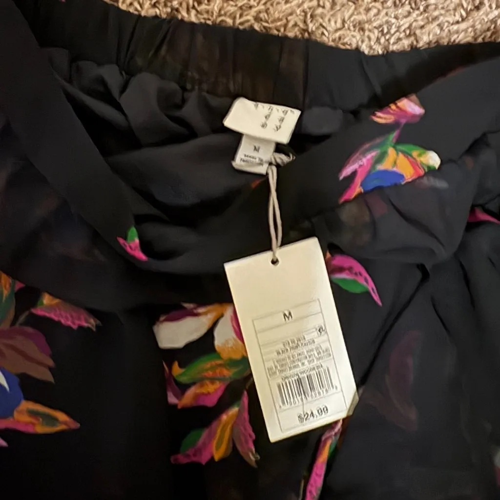 A New Day Hi Lo Skirt Medium Black Floral Print Sheer Pull On Ruffle Elastic NWT - Image 2