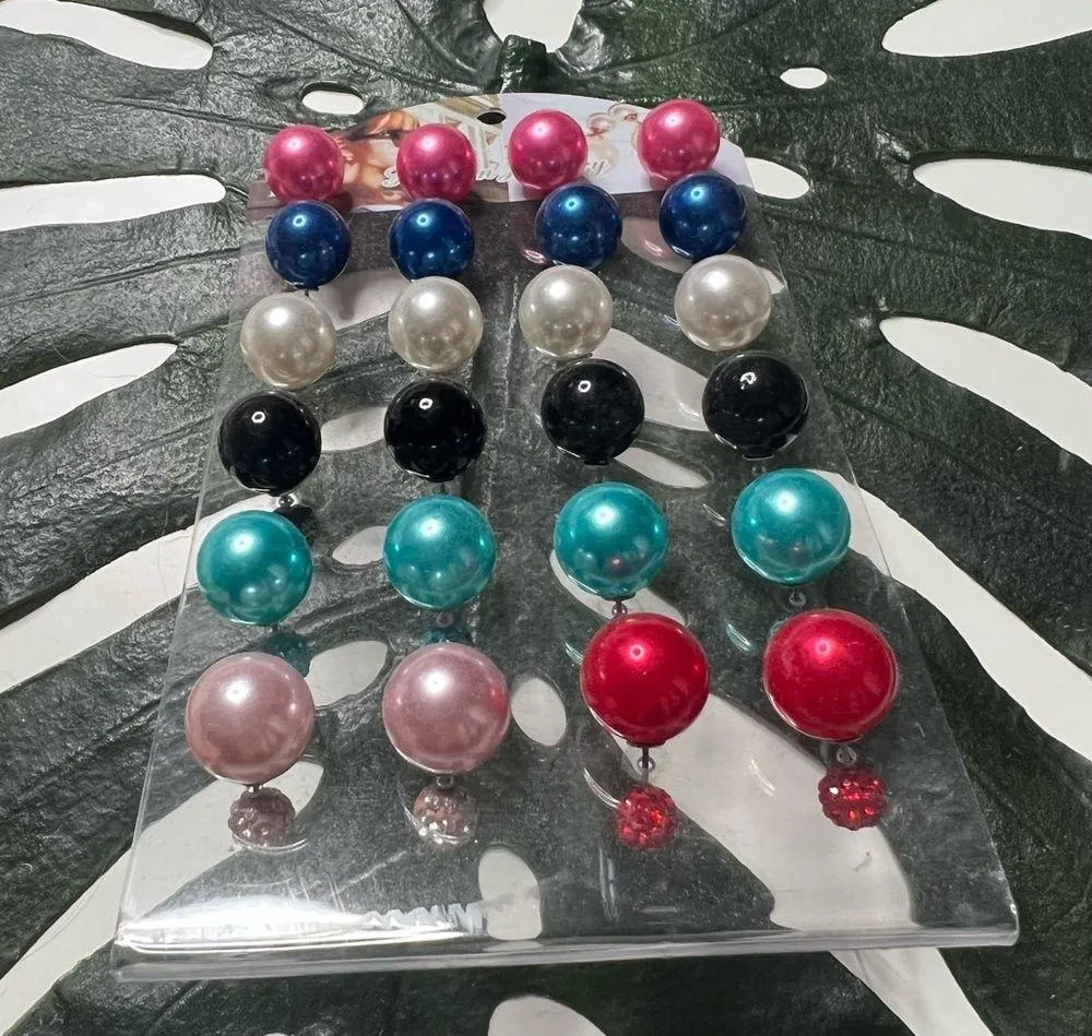 4/$10 ❣️ NWT 🌟 Set of 12 Earrings - Image 2