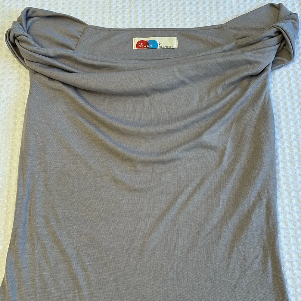 NEW!  BEACH Marren Size MEDIUM Shorts Romper TAUPE TAN NUDE - Image 6