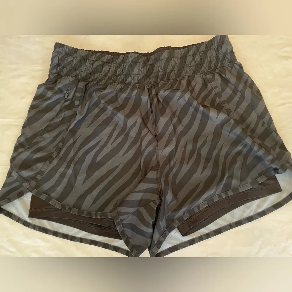 Avia Black Zebra Print Women's Biker Shorts - Image 2