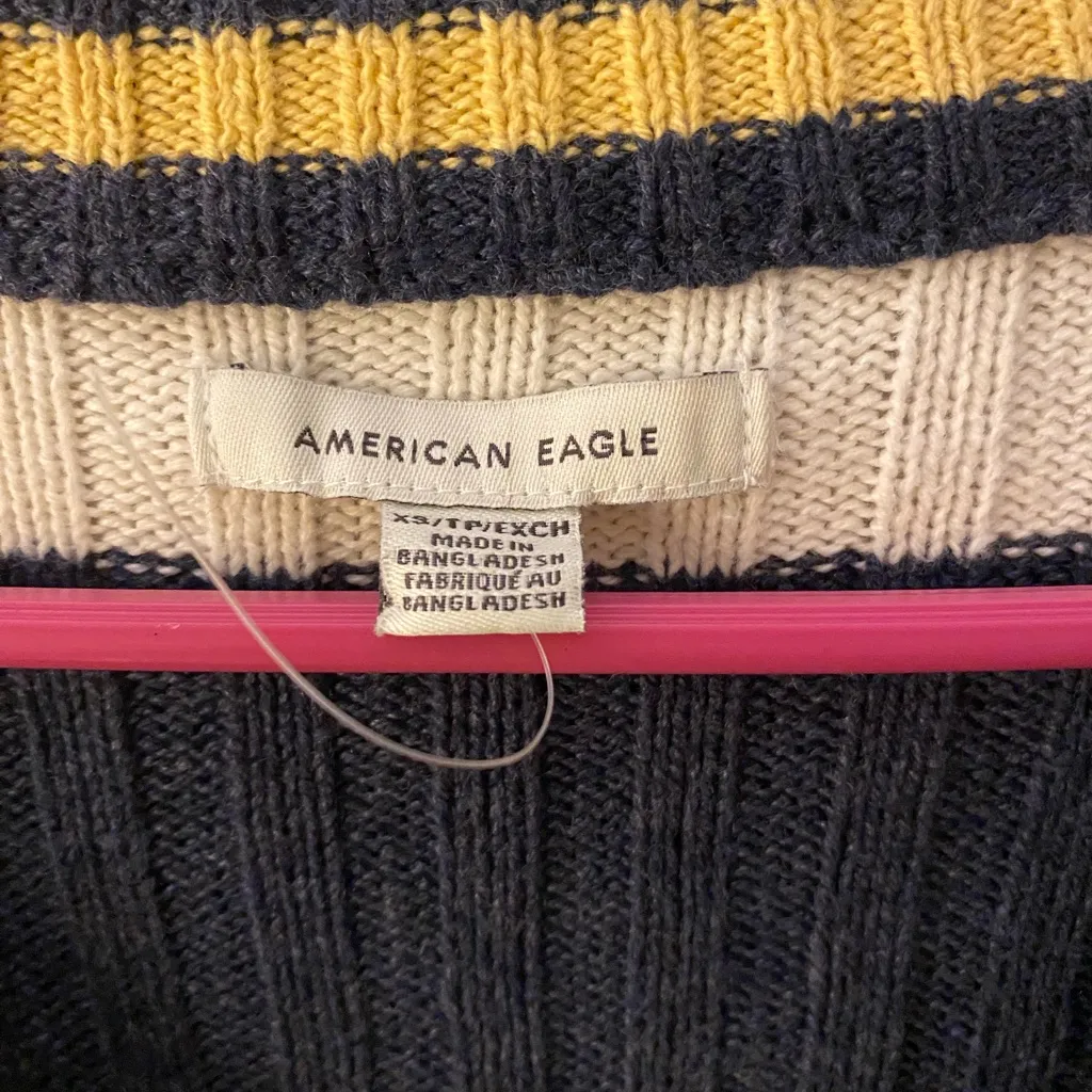 Women’s American Eagle Striped Cropped Cardigan Navy And White SzXS - Image 2