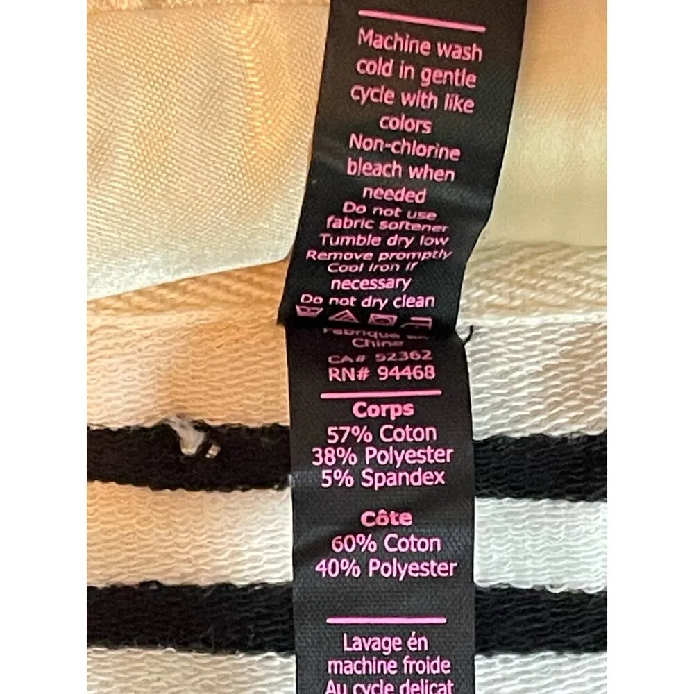 Betsey Johnson Performance Striped Lips Shirt size Medium NWOT - Image 9