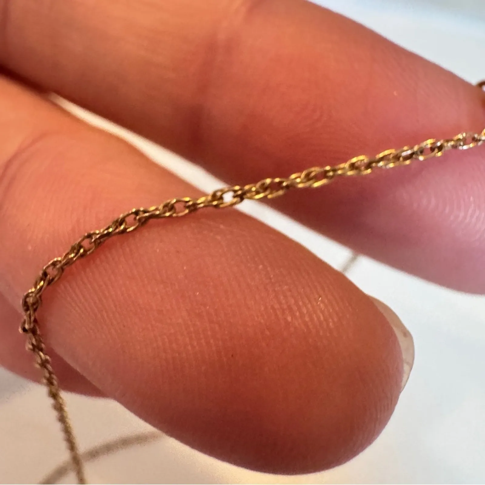 Black Hills Vintage 10K Tri Color Gold Hummingbird Pendant On 14K Gold Chain - Image 6