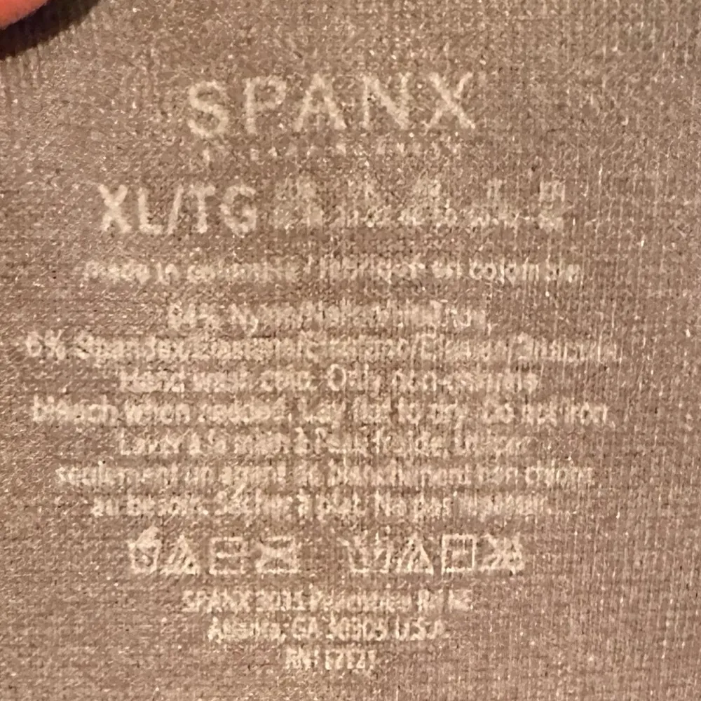 NEW SPANX LOOK AT ME NOW SEAMLESS CAMO FLAT-OUT FLATTENING LEGGINGS XL - Image 7