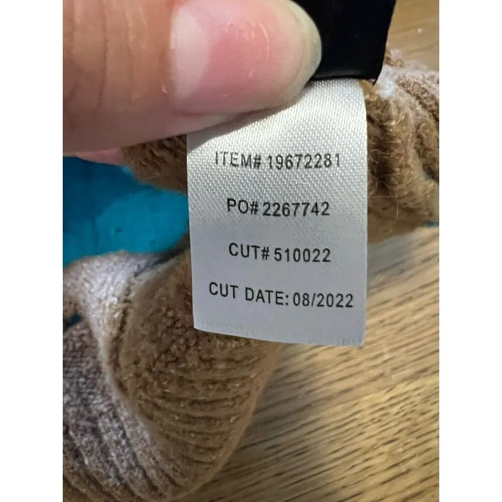 Torrid Plus Vegan Cashmere Teal Pointelle Pullover Henley Rainbow Patch - Image 11