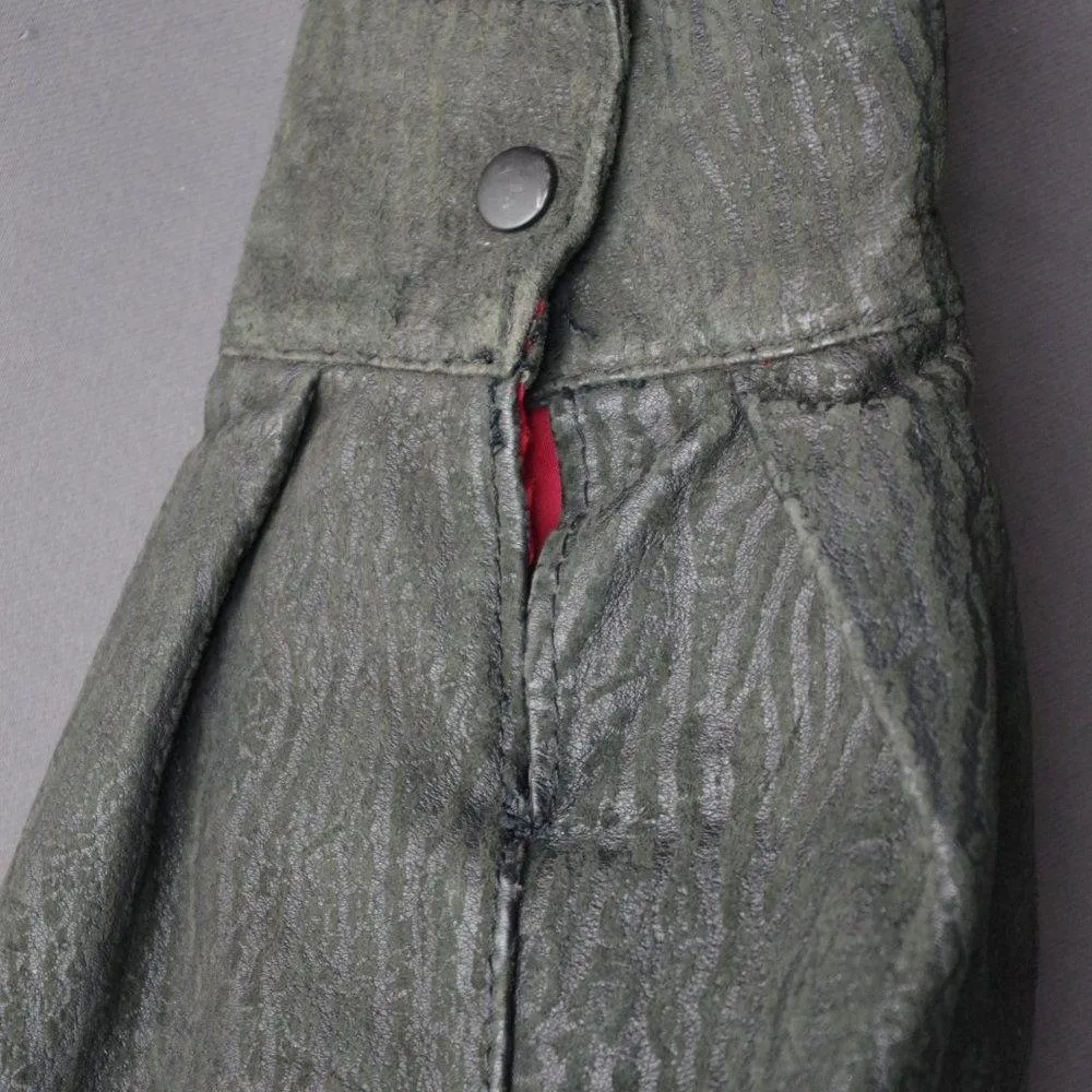 Ladies' Vintage Pelle Cuir Textured Leather Cropped Jacket Medium Black - Image 10