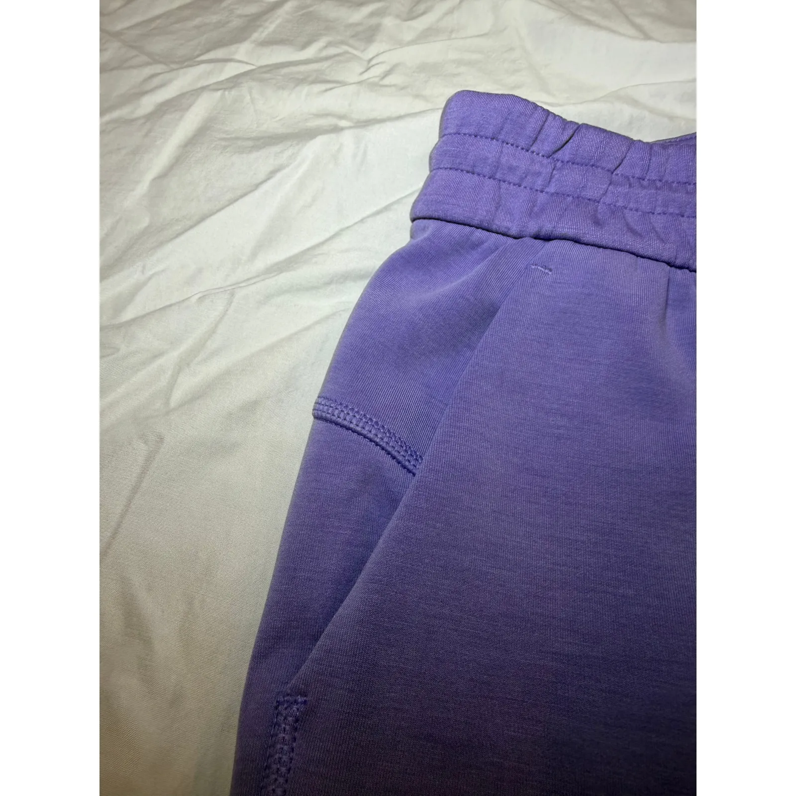 Lululemon Softstreme Pants Size 6 - Image 4