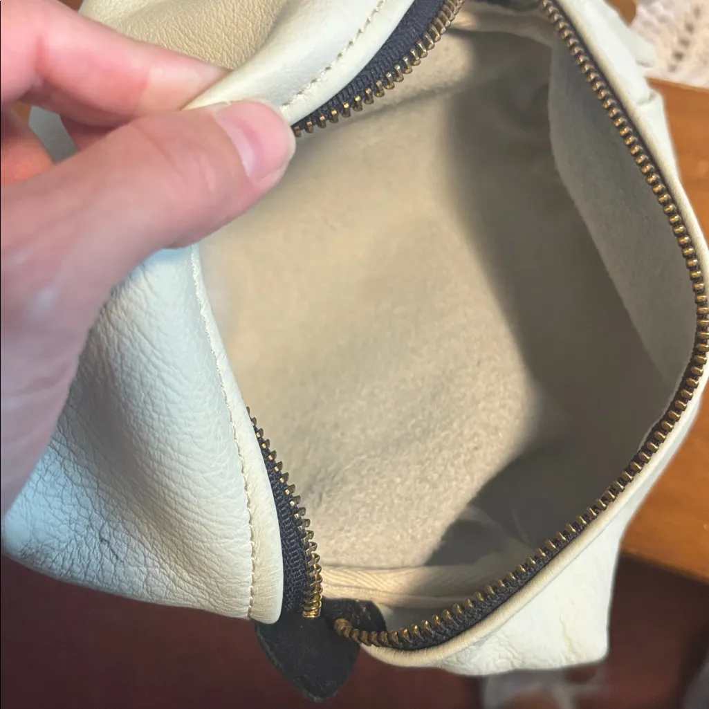 R. Riveter Cream Leather Cosmetic Bag Gold - Image 4