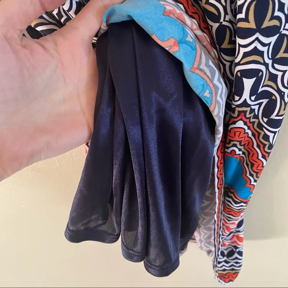 Laundry By Shelli Segal Graphic Print Shift Dress - Image 6