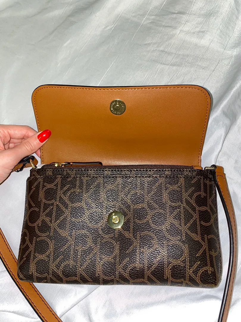 Calvin Klein crossbody bag - Image 4