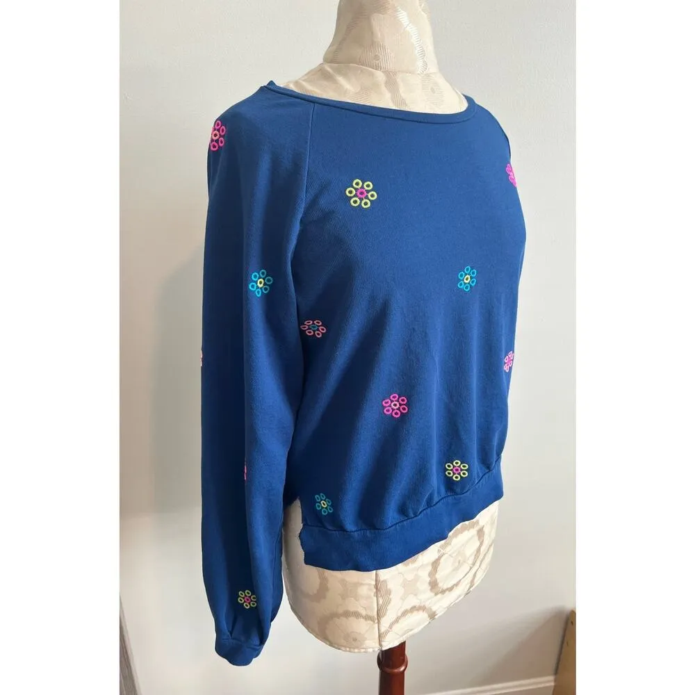 Lilly Pulitzer Landyn Ditsy Daisy Blue Sweatshirt Medium - Image 2