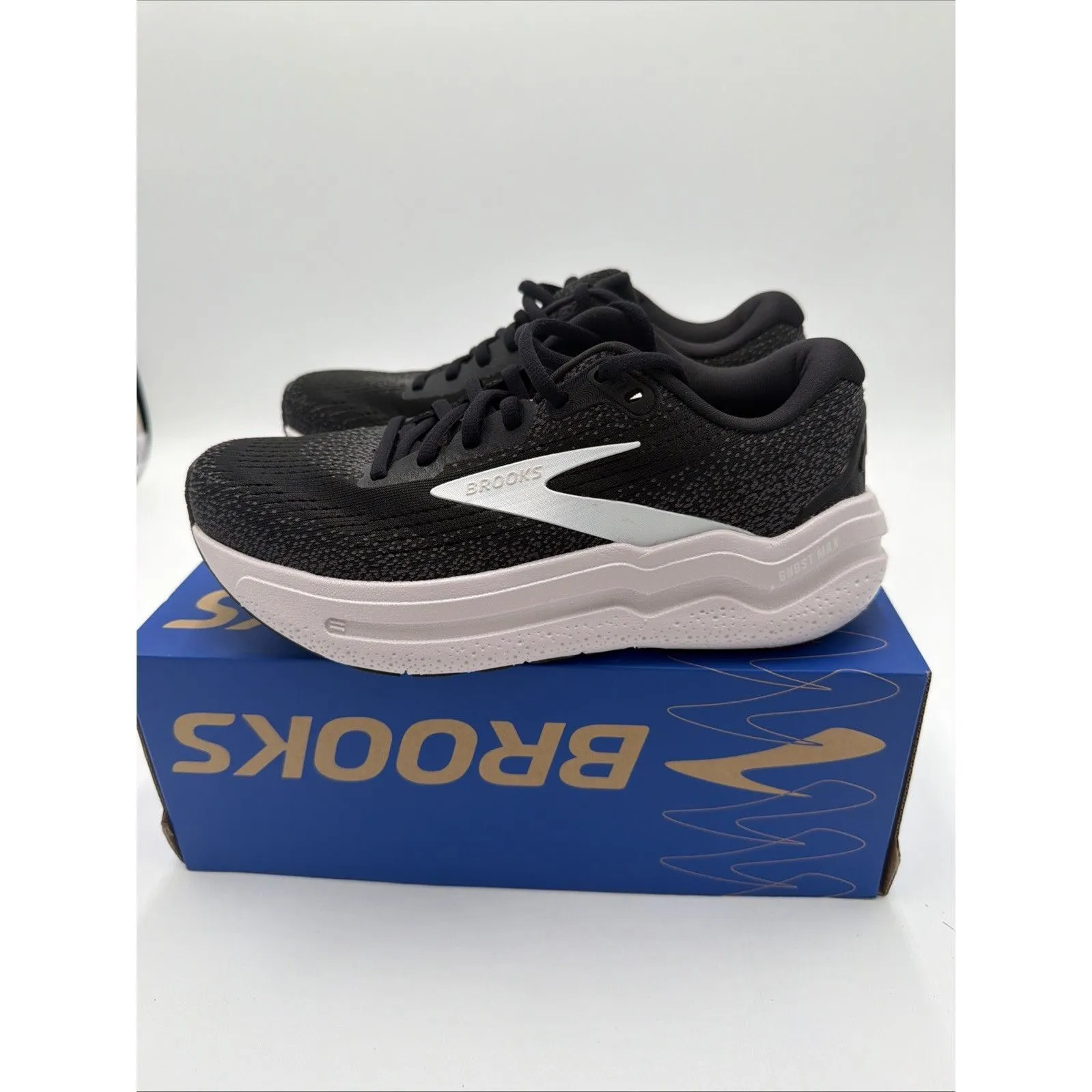 Brooks Women's Ghost Max 2 Running Shoes Orchid Ice 7 NWB-No LID - Image 3