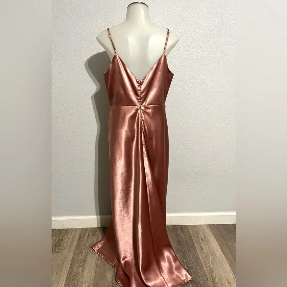 Birdy Grey Jay Dress Shiny Satin Desert Rose Size Medium - Image 4